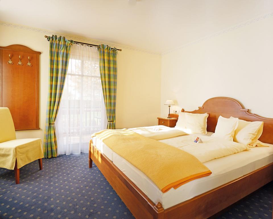 Appartementhaus Silvia Bad Füssing Екстериор снимка